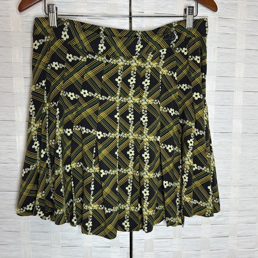 Urban Outfitters Plaid Floral Emerson Print Pleated Wrap Mini Skirt Size Large - Picture 3 of 11